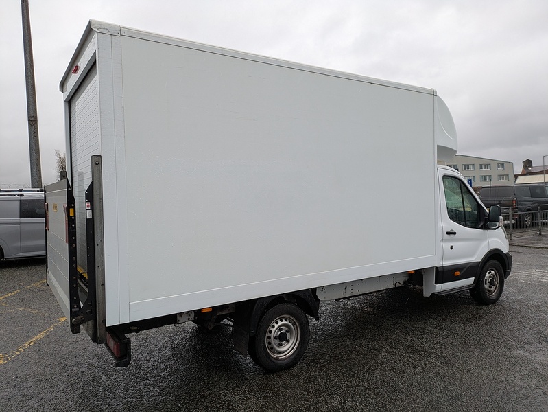 Ford 2.0 350 EcoBlue Leader Chassis Cab 2dr Diesel Manual FWD L4 Euro 6 (s/s) (130 ps)