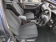 2.5 TD Yukon Pickup 4dr Diesel Manual 4x4 (194 g/km, 161 bhp)