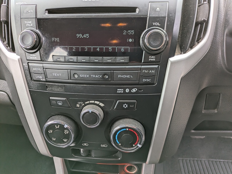 Isuzu 2.5 TD Yukon Pickup 4dr Diesel Manual 4x4 (194 g/km, 161 bhp)