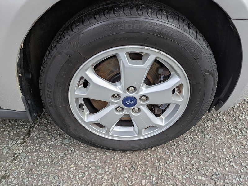 Ford 1.5 TDCi 240 Limited Panel Van 5dr Diesel Manual L2 H1 (119 g/km, 118 bhp)