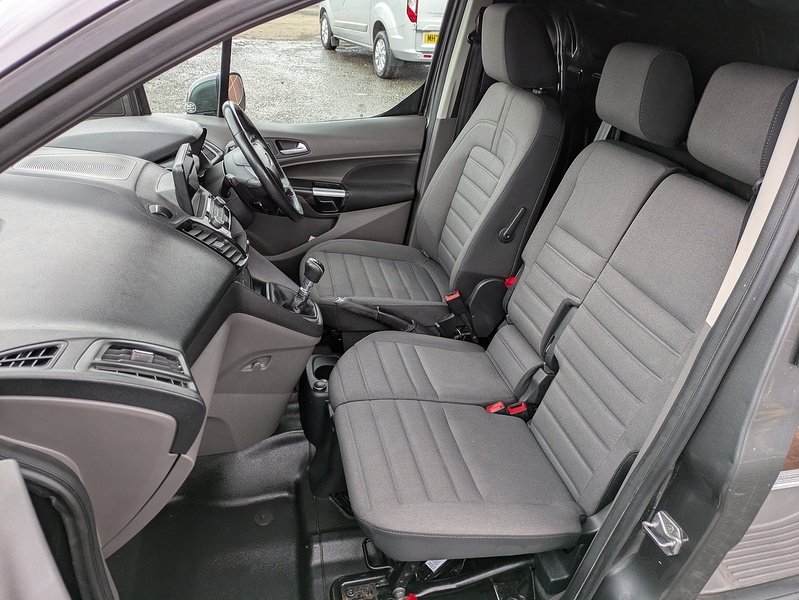 Ford 1.5 200 EcoBlue Limited Panel Van 5dr Diesel Manual L1 Euro 6 (s/s) (120 ps)