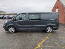 2.0 dCi Blue LL30 Sport Crew Van Double Cab 6dr Diesel Manual L2 H1 Euro 6 (s/s) (150 ps)