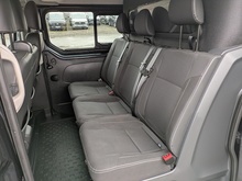 2.0 dCi Blue LL30 Sport Crew Van Double Cab 6dr Diesel Manual L2 H1 Euro 6 (s/s) (150 ps)