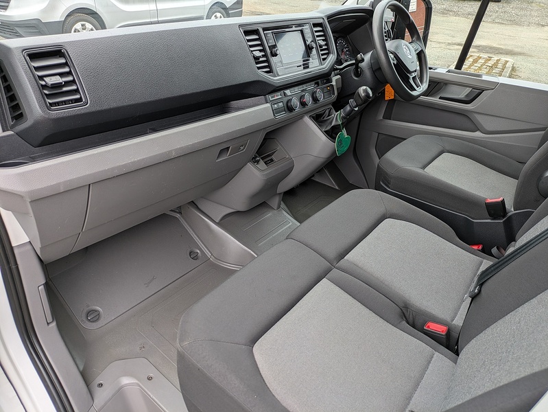 Volkswagen 2.0 TDI CR35 Trendline Panel Van 5dr Diesel Manual FWD LWB High Roof Euro 6 (s/s) (140 ps)