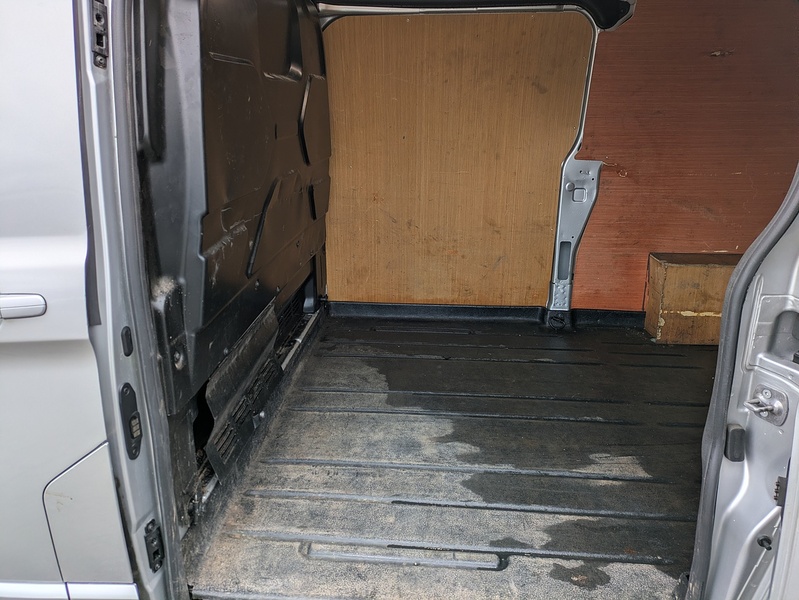 Ford 2.0 300 EcoBlue Limited Panel Van 5dr Diesel Manual L2 H1 Euro 6 (s/s) (130 ps)