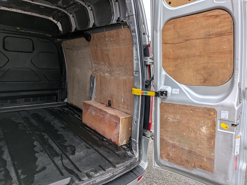 Ford 2.0 300 EcoBlue Limited Panel Van 5dr Diesel Manual L1 H2 Euro 6 (s/s) (130 ps)