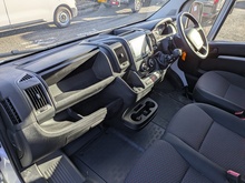 2.2 BlueHDi 435 Professional Premium + Panel Van 5dr Diesel Manual L4 High Roof Euro 6 (s/s) (140 ps)