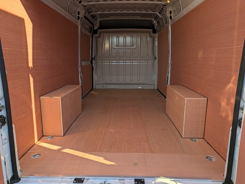 Peugeot 2.2 BlueHDi 435 Professional Premium + Panel Van 5dr Diesel Manual L4 High Roof Euro 6 (s/s) (140 ps)