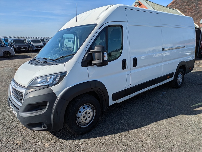 Peugeot 2.2 BlueHDi 435 Professional Panel Van 5dr Diesel Manual L4 H2 Euro 6 (s/s) (140 ps)