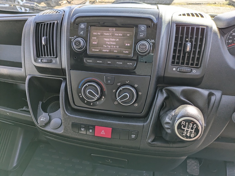 Peugeot 2.2 BlueHDi 435 Professional Panel Van 5dr Diesel Manual L4 H2 Euro 6 (s/s) (140 ps)