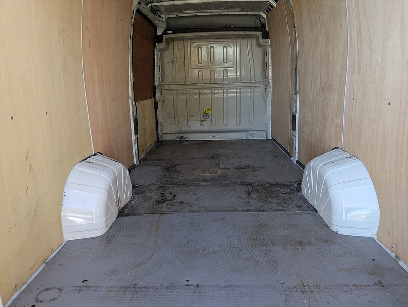 Peugeot 2.2 BlueHDi 435 Professional Panel Van 5dr Diesel Manual L4 H2 Euro 6 (s/s) (140 ps)