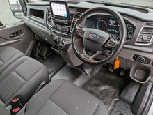 2.0 350 EcoBlue Limited Crew Van Double Cab 6dr Diesel Manual RWD L3 H2 Euro 6 (s/s) (185 ps)