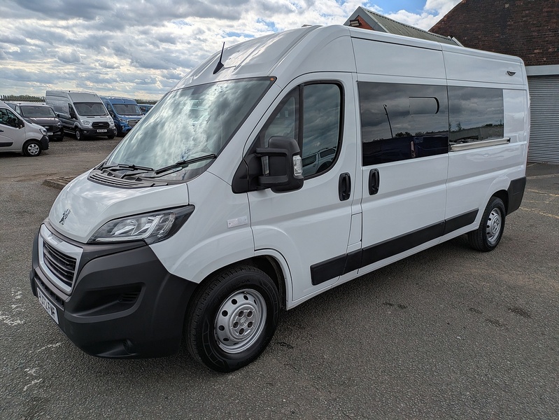Peugeot 2.2 BlueHDi 435 Professional Panel Van 5dr Diesel Manual L3 H2 Euro 6 (s/s) (140 ps)