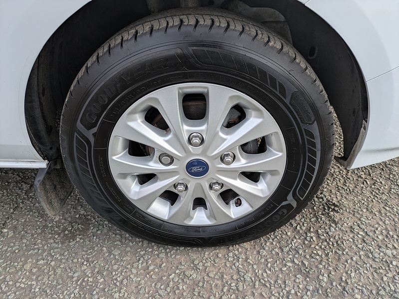 Ford 2.0 280 EcoBlue Limited Panel Van 5dr Diesel Auto L1 H1 Euro 6 (130 ps)