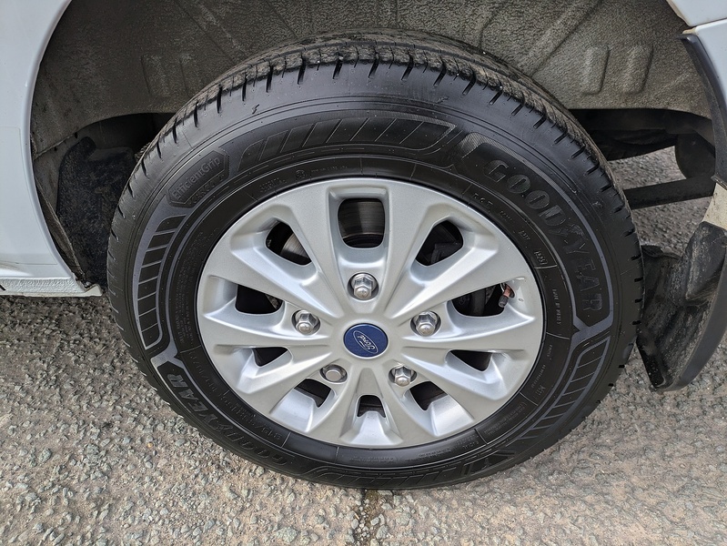 Ford 2.0 280 EcoBlue Limited Panel Van 5dr Diesel Auto L1 H1 Euro 6 (130 ps)