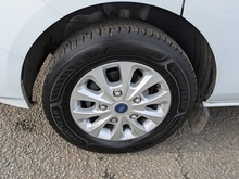 2.0 280 EcoBlue Limited Panel Van 5dr Diesel Auto L1 H1 Euro 6 (130 ps)