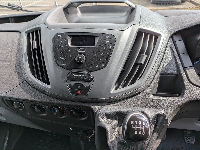 Ford 2.0 350 EcoBlue Panel Van 5dr Diesel Manual FWD L2 H3 Euro 6 (130 ps)