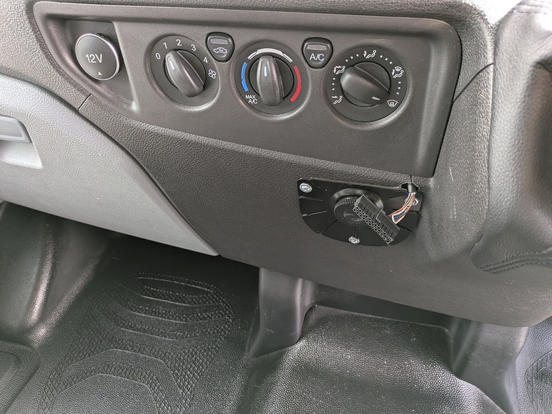 Ford 2.0 350 EcoBlue Panel Van 5dr Diesel Manual FWD L2 H3 Euro 6 (130 ps)