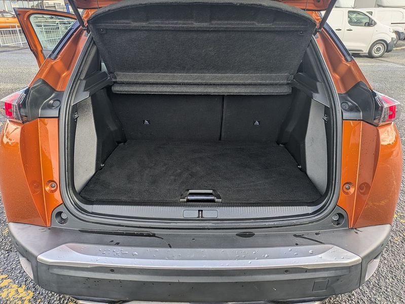Peugeot 1.2 PureTech GT SUV 5dr Petrol Manual Euro 6 (s/s) (130 ps)