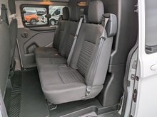 2.0 320 EcoBlue Limited Crew Van Double Cab 5dr Diesel Manual L2 H1 Euro 6 (s/s) (6 Seat) (130 ps)