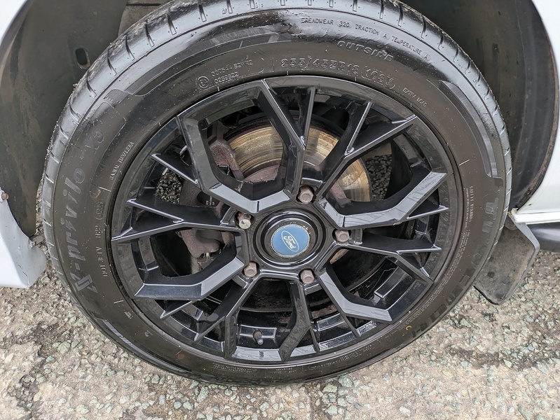 Ford 2.0 320 EcoBlue Limited Crew Van Double Cab 5dr Diesel Manual L2 H1 Euro 6 (s/s) (6 Seat) (130 ps)