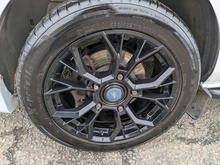 2.0 320 EcoBlue Limited Crew Van Double Cab 5dr Diesel Manual L2 H1 Euro 6 (s/s) (6 Seat) (130 ps)