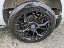 2.0 320 EcoBlue Limited Crew Van Double Cab 5dr Diesel Manual L2 H1 Euro 6 (s/s) (6 Seat) (130 ps)