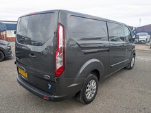 2.0 320 EcoBlue Limited Crew Van Double Cab 5dr Diesel Manual L2 H1 Euro 6 (s/s) (130 ps)