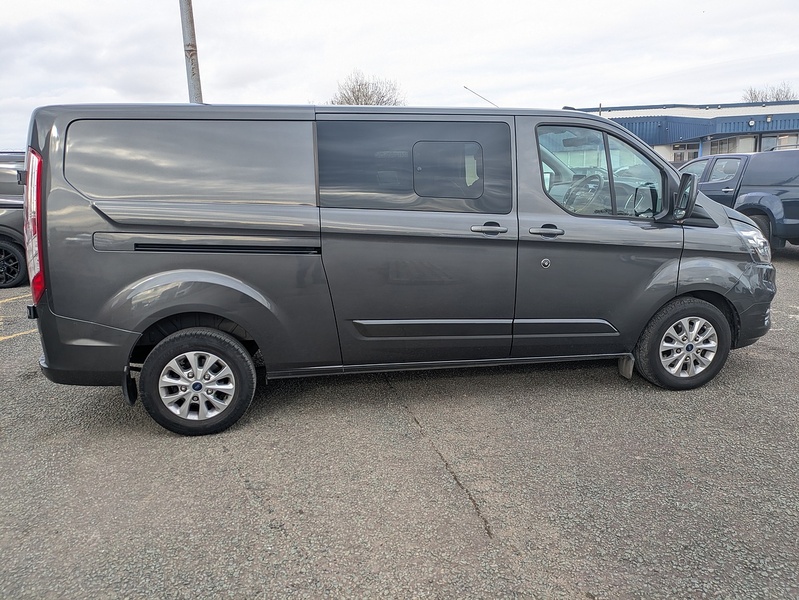 Ford 2.0 320 EcoBlue Limited Crew Van Double Cab 5dr Diesel Manual L2 H1 Euro 6 (s/s) (130 ps)