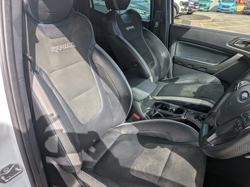 Ford 2.0 EcoBlue Raptor Pickup Double Cab 4dr Diesel Auto 4WD Euro 6 (s/s) (213 ps)