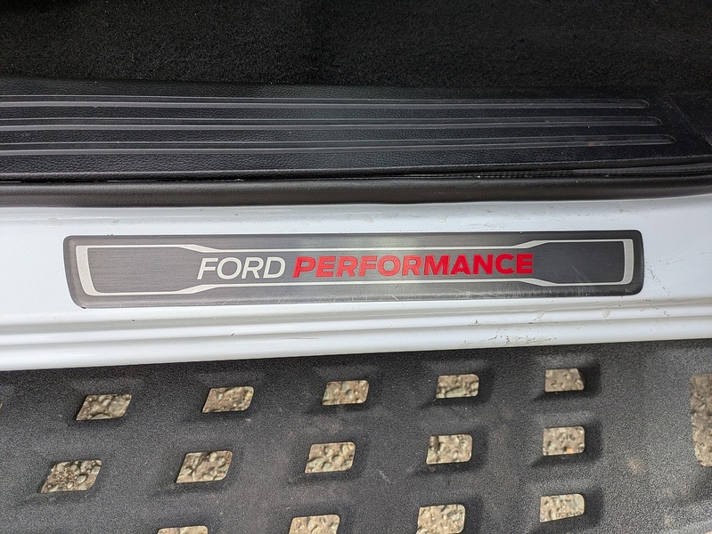 Ford 2.0 EcoBlue Raptor Pickup Double Cab 4dr Diesel Auto 4WD Euro 6 (s/s) (213 ps)