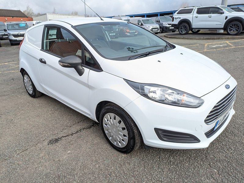 Ford 1.6 TDCi ECOnetic II Panel Van 3dr Diesel Manual (87 g/km, 94 bhp)