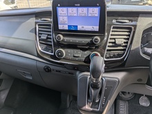 2.0 320 EcoBlue Limited Crew Van Double Cab 5dr Diesel Auto L1 H1 Euro 6 (s/s) (6 Seat) (130 ps)