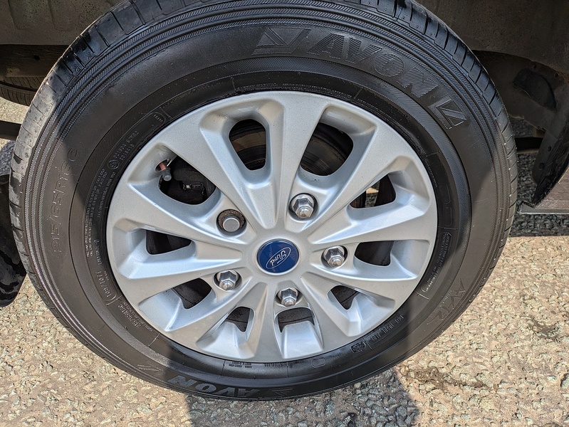 Ford 2.0 320 EcoBlue Limited Crew Van Double Cab 5dr Diesel Auto L1 H1 Euro 6 (s/s) (6 Seat) (130 ps)