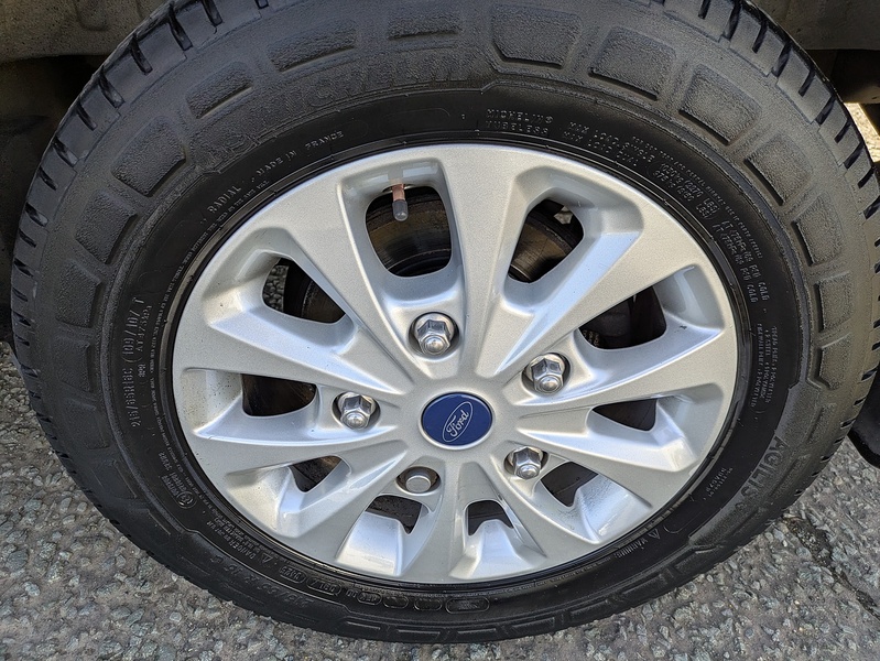 Ford 2.0 320 EcoBlue Limited Crew Van Double Cab 5dr Diesel Auto L1 H1 Euro 6 (s/s) (6 Seat) (130 ps)