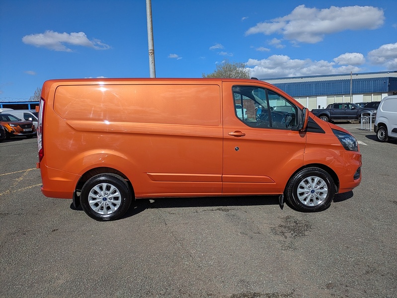 Ford 2.0 320 EcoBlue Limited Panel Van 5dr Diesel Manual L1 H1 Euro 6 (s/s) (185 ps)