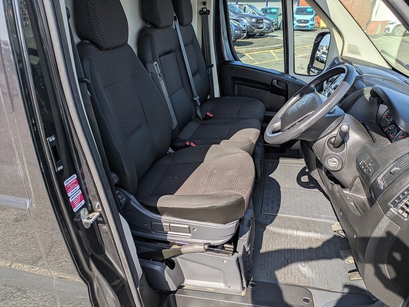 Citroen 2.2 BlueHDi 35 Enterprise Panel Van 5dr Diesel Manual L2 High Roof Euro 6 (s/s) (140 ps)
