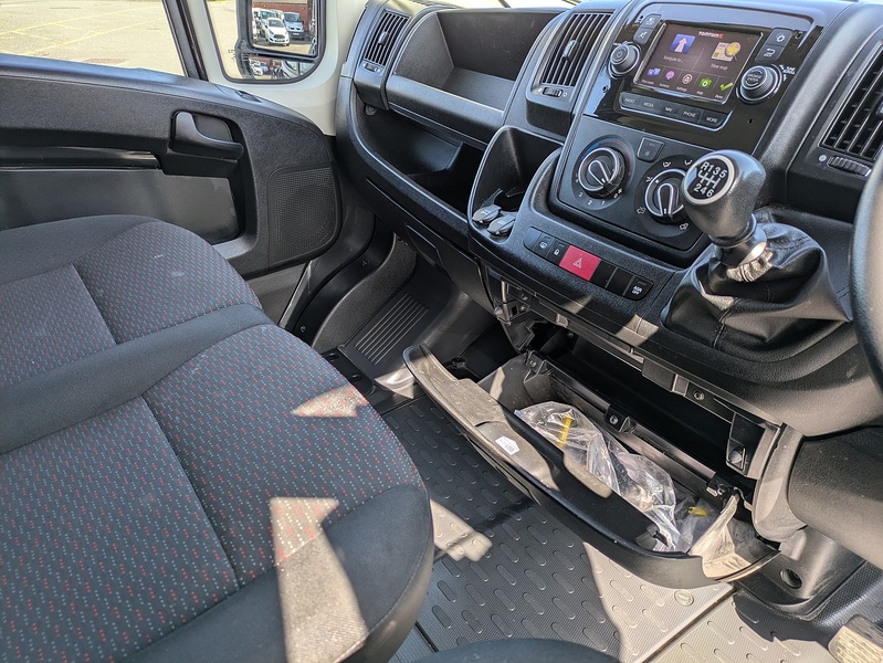 Citroen 2.2 BlueHDi 35 Enterprise Panel Van 5dr Diesel Manual L2 High Roof Euro 6 (s/s) (140 ps)