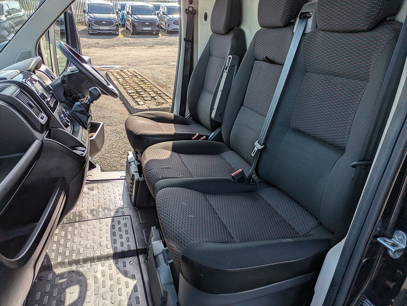 Citroen 2.2 BlueHDi 35 Enterprise Panel Van 5dr Diesel Manual L2 High Roof Euro 6 (s/s) (140 ps)