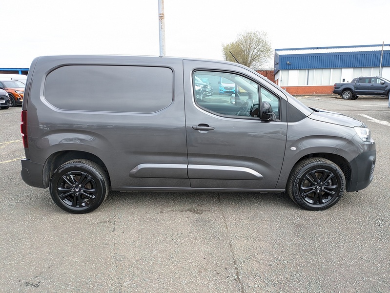 Citroen 1.5 BlueHDi 1000 Driver Edition M Panel Van 5dr Diesel Manual SWB Euro 6 (s/s) (100 ps)