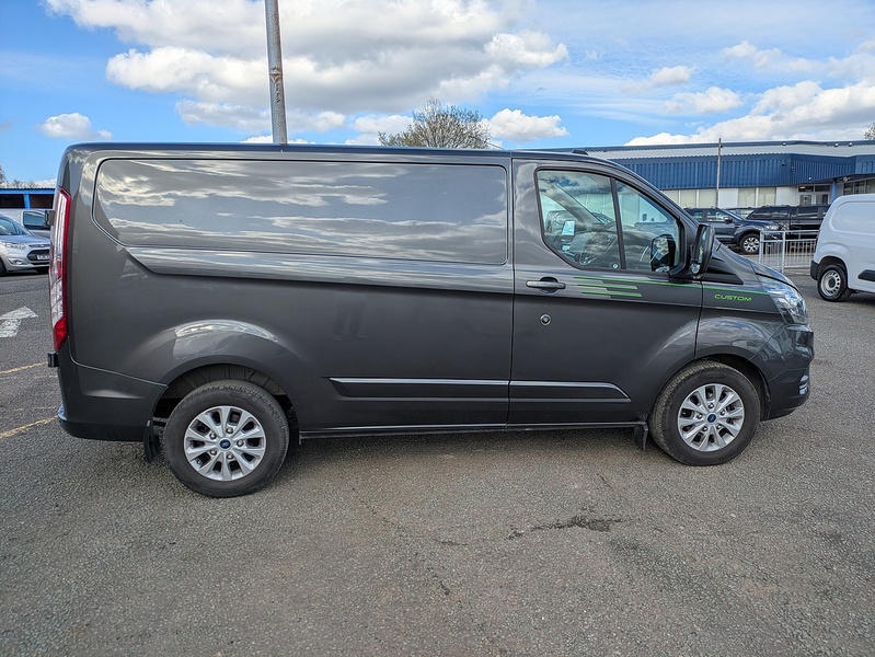 Ford 2.0 280 EcoBlue Limited Panel Van 5dr Diesel Manual L1 H1 Euro 6 (s/s) (170 ps)