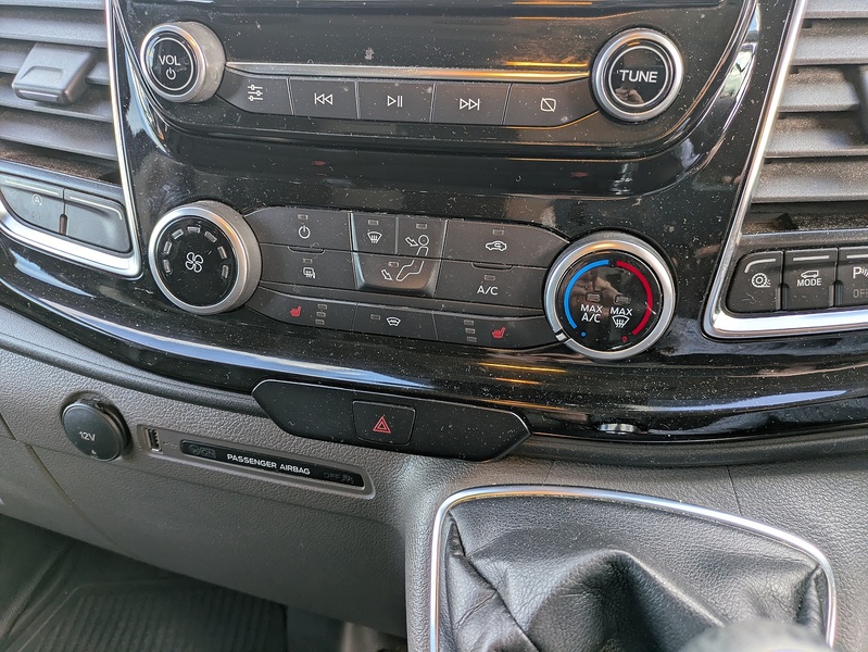 Ford 2.0 280 EcoBlue Limited Panel Van 5dr Diesel Manual L1 H1 Euro 6 (s/s) (170 ps)