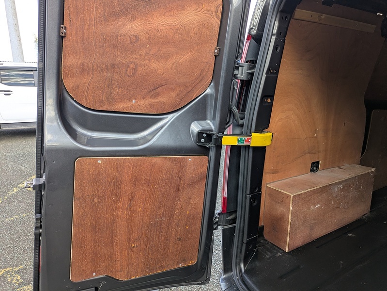 Ford 2.0 280 EcoBlue Limited Panel Van 5dr Diesel Manual L1 H1 Euro 6 (s/s) (170 ps)