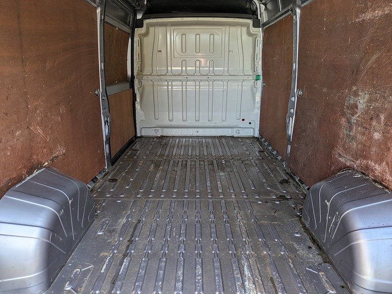 Peugeot 2.2 BlueHDi 335 Professional Panel Van 5dr Diesel Manual L3 H2 Euro 6 (s/s) (140 ps)