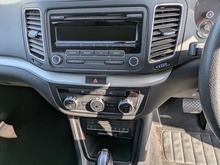 2.0 TDI BlueMotion Tech S MPV 5dr Diesel DSG Euro 5 (s/s) (140 ps)