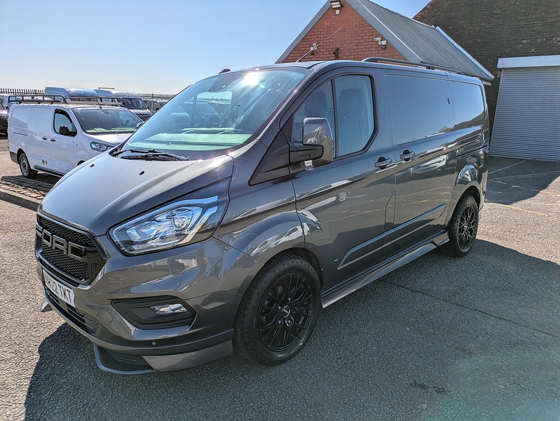 Ford 2.0 300 EcoBlue Limited Panel Van 5dr Diesel Auto L1 H1 Euro 6 (s/s) (130 ps)