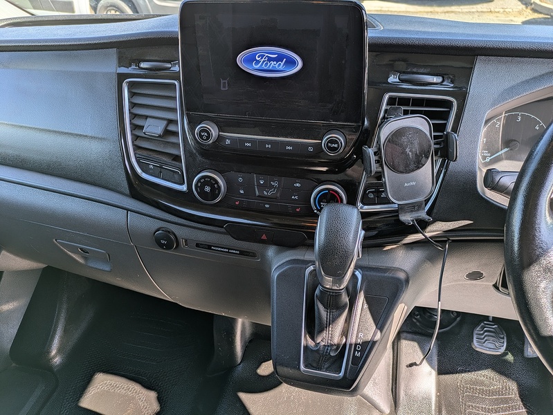 Ford 2.0 300 EcoBlue Limited Panel Van 5dr Diesel Auto L1 H1 Euro 6 (s/s) (130 ps)