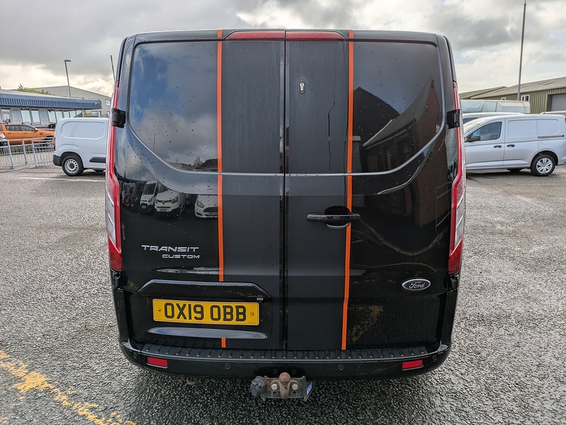 Ford 2.0 290 EcoBlue Sport Panel Van 5dr Diesel Auto L1 H1 Euro 6 (s/s) (185 ps)