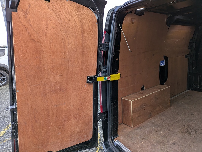 Ford 2.0 290 EcoBlue Sport Panel Van 5dr Diesel Auto L1 H1 Euro 6 (s/s) (185 ps)