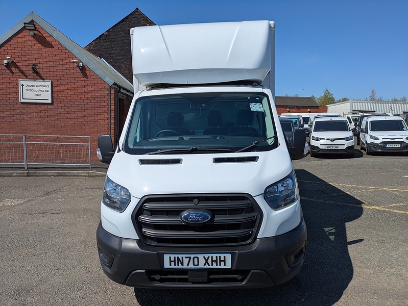 Ford 2.0 350 EcoBlue HD Leader Chassis Cab 2dr Diesel Manual RWD L4 Euro 6 (s/s) (DRW) (130 ps)